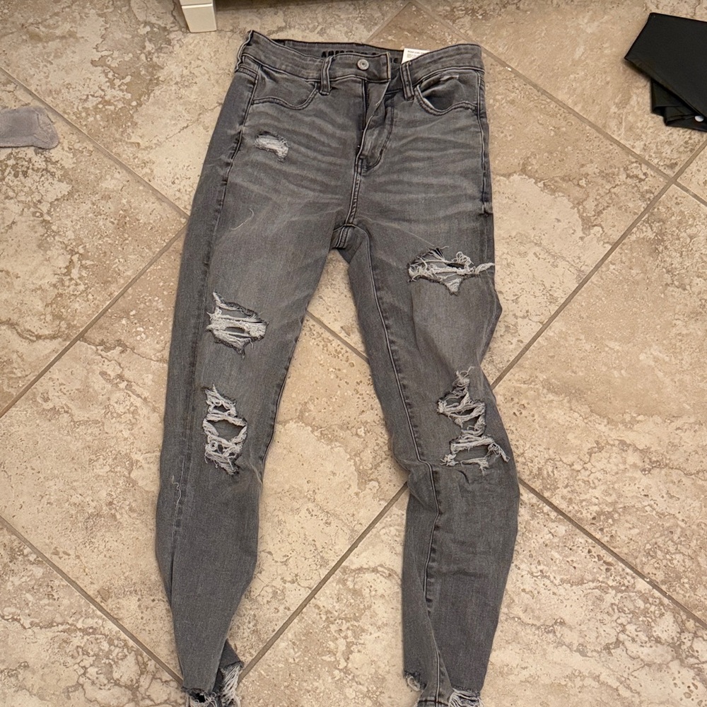 American Eagle Outfitters Distressed Grey Skinny Jeans